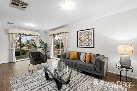 Property photo of 10 Jasmine Drive Mill Park VIC 3082