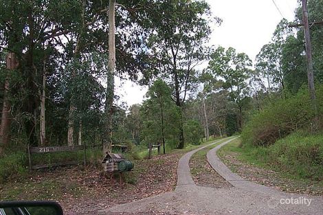 195 Savages Rd, Brookfield, QLD 4069