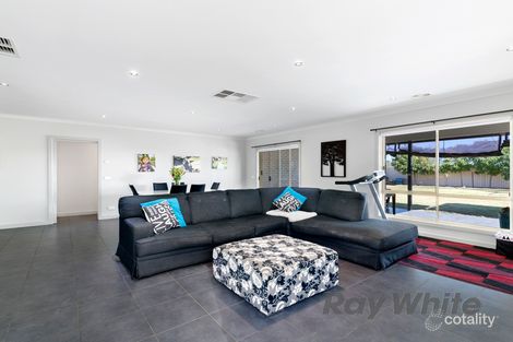 Property photo of 8 Amber Avenue Benalla VIC 3672