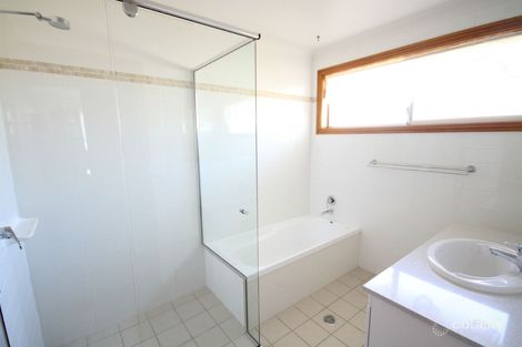 Property photo of 40 Alder Place Dubbo NSW 2830