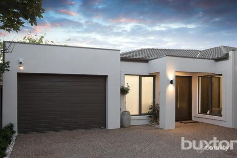 13 Stonehaven Cres, Hampton East, VIC 3188