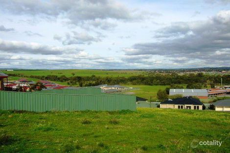 4 Falcon Dr, Hewett, SA 5118