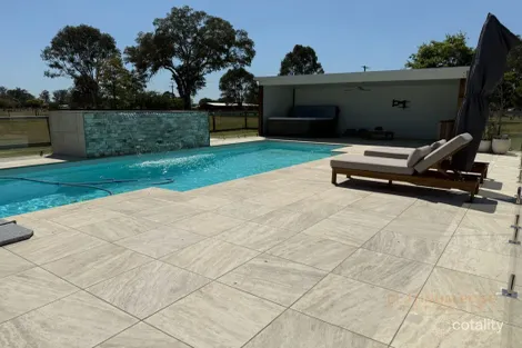 94 Barnes Rd, Allenview, QLD 4285