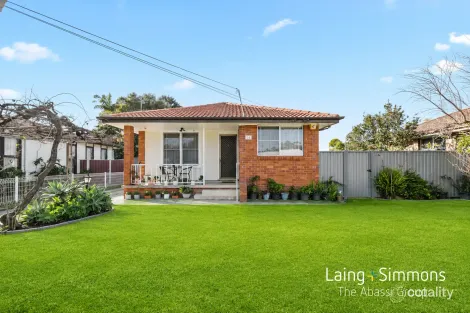 64 Lawrence Hargrave Rd, Warwick Farm, NSW 2170