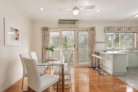 Property photo of 2 Clegg Grove Ringwood VIC 3134
