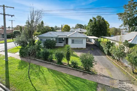 Property photo of 13 Arnold Street Horsham VIC 3400