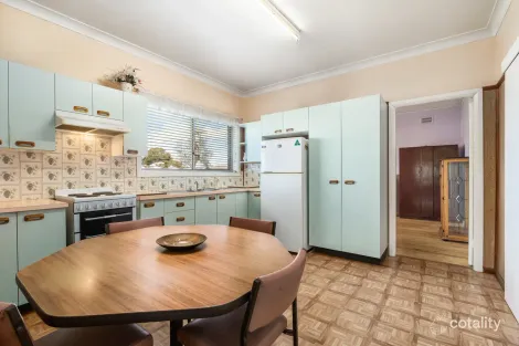 Property photo of 38 Orange Road Blayney NSW 2799