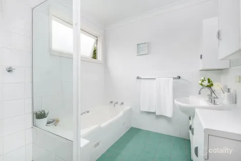 Property photo of 16 Wombeyan Street Forestville NSW 2087