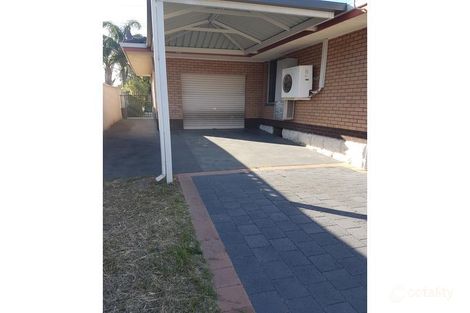 289 Wharf St, Queens Park, WA 6107