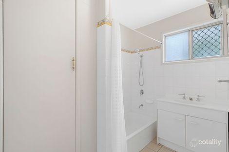 Property photo of 32 Naomai Street Bundamba QLD 4304