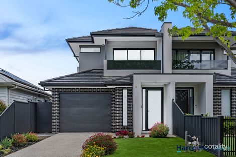 19 Glencara St, Avondale Heights, VIC 3034