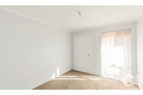 Property photo of 40 Coronata Drive Warnbro WA 6169