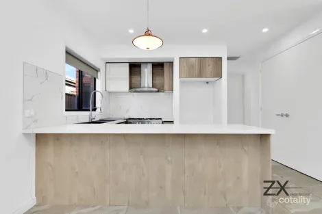 Property photo of 30 Melaleuca Boulevard Beveridge VIC 3753