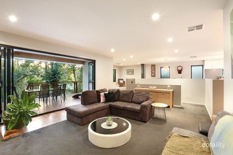 6 Warrawee Rd, Mount Evelyn, VIC 3796