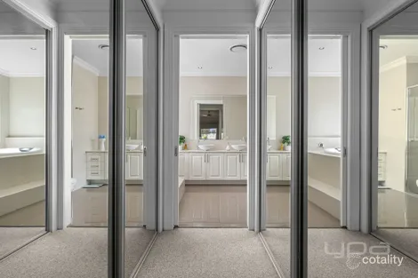 Property photo of 238 Clarkes Road Brookfield VIC 3338