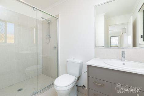 Property photo of 1/39 Grey Crescent Narangba QLD 4504