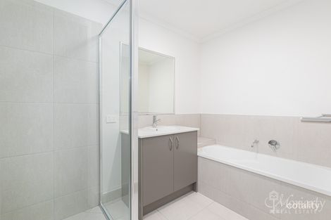 Property photo of 1/39 Grey Crescent Narangba QLD 4504