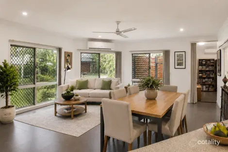 Property photo of 15 Seclusion Drive Palm Cove QLD 4879