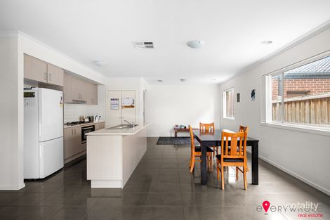 Property photo of 8 Bluffview Terrace Point Cook VIC 3030