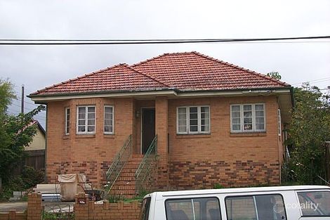 99 Ferguson Rd, Camp Hill, QLD 4152