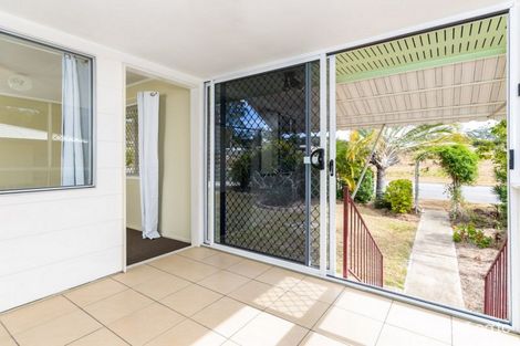 Property photo of 22 John Dory Drive Toolooa QLD 4680