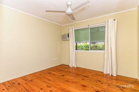 Property photo of 22 John Dory Drive Toolooa QLD 4680