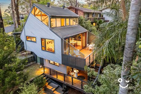 Property photo of 48 Highlands Parade Bulli NSW 2516