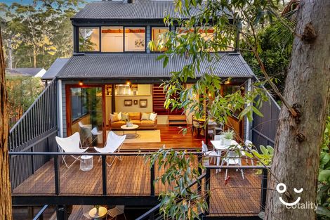 Property photo of 48 Highlands Parade Bulli NSW 2516