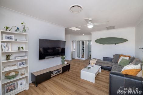 Property photo of 2/31 North Street Tuncurry NSW 2428