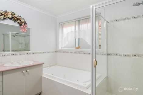 Property photo of 46 Lara Boulevard Lara VIC 3212