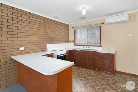 Property photo of 2/5 Dover Street Wendouree VIC 3355