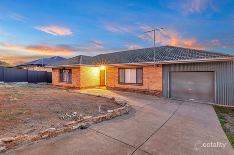 415 Nelson Rd, Para Hills, SA 5096