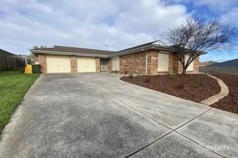 35 Blight Cres, Hillbank, SA 5112