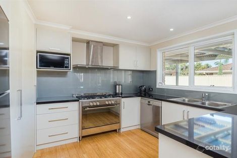 Property photo of 10 Henderson Drive Lara VIC 3212