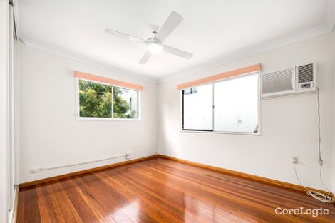 Property photo of 16 Nursery Road Holland Park West QLD 4121