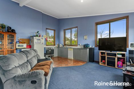 Property photo of 24 Sea Eagle Road Primrose Sands TAS 7173