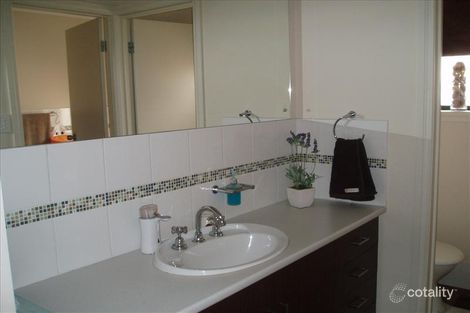 Property photo of 13 Lakeland Road Munno Para West SA 5115