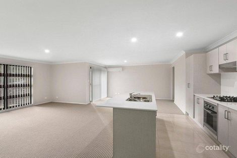 Property photo of 12 Beluga Drive Cameron Park NSW 2285