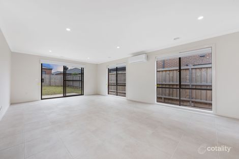 Property photo of 35 Jessen Way Wyndham Vale VIC 3024