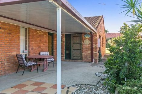 Property photo of 1/199 Central Street Labrador QLD 4215