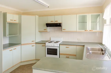 Property photo of 8 Williams Street Redcliffe QLD 4020