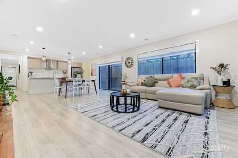 Property photo of 6 Ergano Way Cranbourne South VIC 3977
