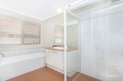 Property photo of 76 Kirralee Crescent Upper Kedron QLD 4055