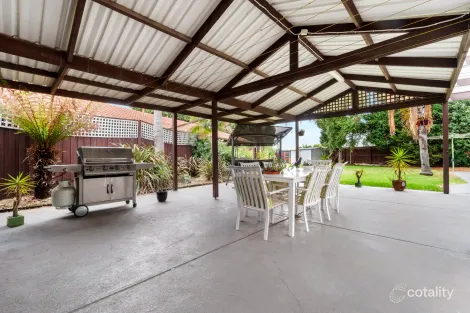 Property photo of 7 Eynon Court Mill Park VIC 3082