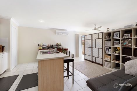 Property photo of 4 Ridgewood Close Pacific Pines QLD 4211