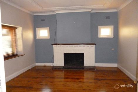 Property photo of 19 William Street Bathurst NSW 2795