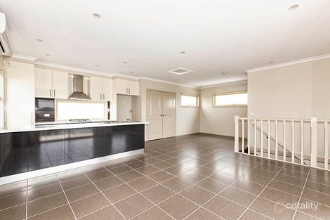 Property photo of 4/4 Rosamond Way Epping VIC 3076