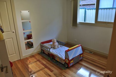 Property photo of 6 Heathcote Court Endeavour Hills VIC 3802