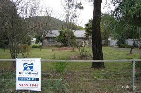 16 Seamer St, Porepunkah, VIC 3740