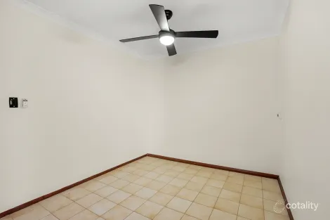 Property photo of 9 Stoner Court Mandurah WA 6210